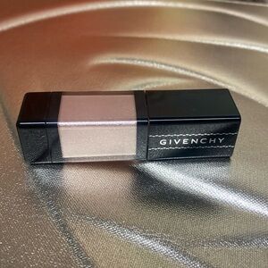 Givenchy Ombre Interdite Cream Eyeshadow in 01 Pink Quartz